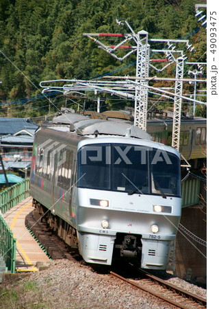 撮影の名所・波瀬ノ浦を行く783系特急かもめ 撮影の名所・波瀬ノ浦を行く783系特急かもめ 49093475