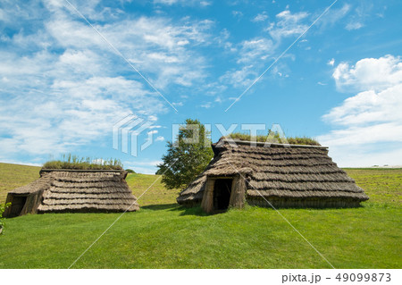 竪穴式住居 竪穴式住居 49099873