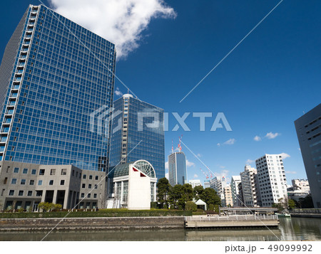 芝浦の運河と高層ビル 芝浦の運河と高層ビル 49099992