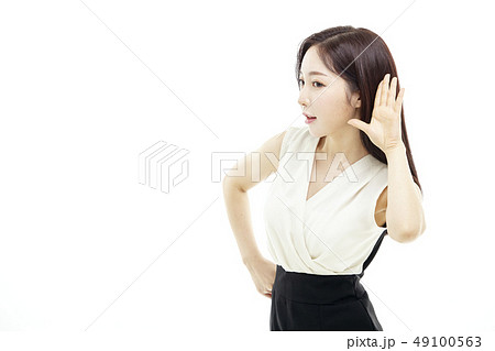 ビジネスウーマン 若い女性 韓国人 49100563