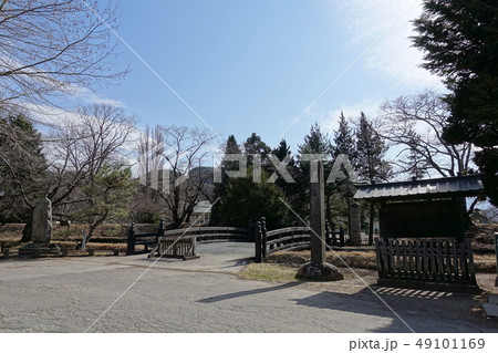 龍岡城大手門(3月下旬) 龍岡城大手門(3月下旬) 49101169