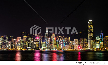 香港　ビクトリア・ハーバー　夜景 49105285