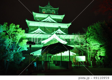 <広島>広島城 夜景ライトアップ <広島>広島城 夜景ライトアップ 49110959