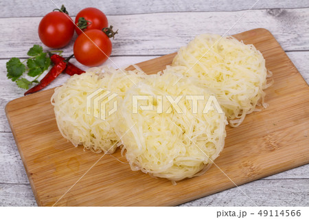 Raw rice noodle 49114566