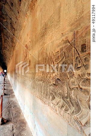 アンコールワット　レリーフ　第1回廊　壁面彫刻　クメール　世界遺産　Relief 49117994