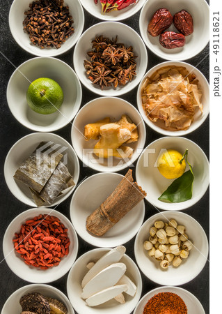 日本のだしと旨味のもと Japanese soup stock Japanese food 日本のだしと旨味のもと Japanese soup stock Japanese food 49118621