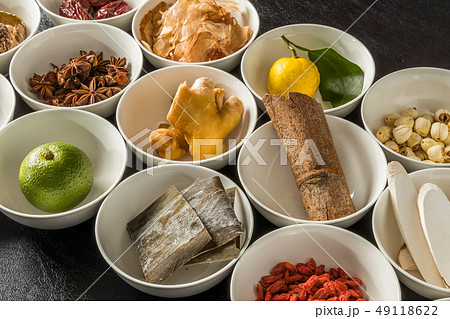 日本のだしと旨味のもと　 Japanese soup stock Japanese food 49118622