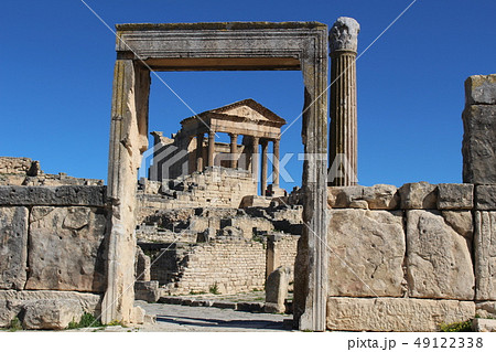 ドゥッガ遺跡　チュニジア　世界遺産　アフリカ 49122338