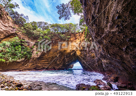 （静岡県）下田市　龍宮窟 49122913