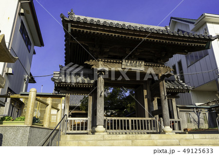 山口　下関市長府　徳応寺　山門 49125633