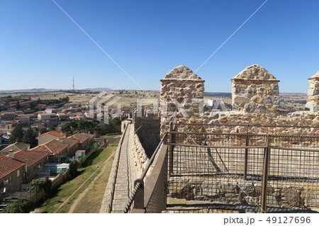 世界遺産　アビラの城壁からの景観 49127696