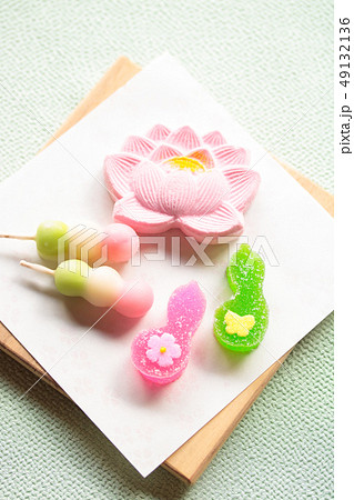 春彼岸の干菓子 49132136