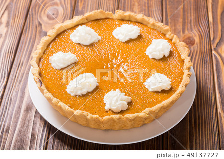 Homemade american traditional pumpkin pie Homemade american traditional pumpkin pie 49137727