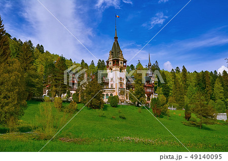 Peles Castle in Sinaia Peles Castle in Sinaia 49140095