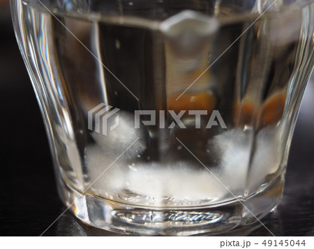 白いふわふわ 49145044