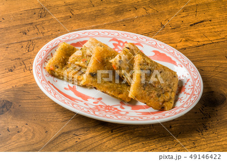 大根餅　中華点心　Dim Sum of turnip cake Chinese cuisine  49146422