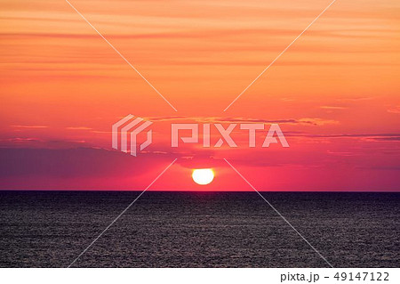 日の出岬の日の出　雄武町 49147122