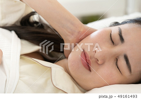 目覚め 目覚め 49161493