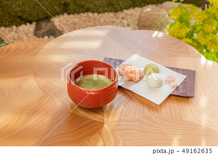 抹茶と茶道　　green tea made in Japan 49162635