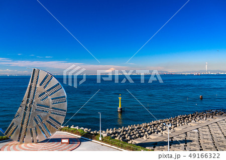 《千葉県》海ほたるから眺める富士山 49166322