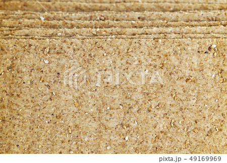 Thin rye crispy crackers 49169969