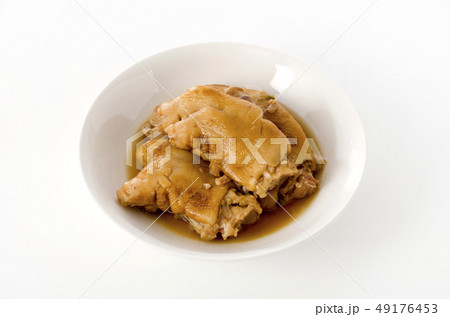 沖縄料理 てびち(豚足の煮付け) 沖縄料理 てびち(豚足の煮付け) 49176453