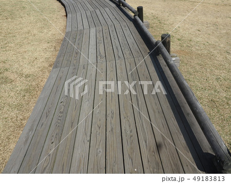 ウッドデッキ 49183813