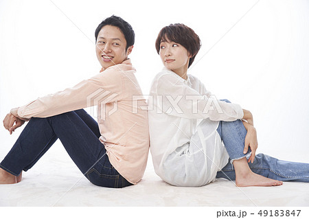 夫婦 カップル イメージ 夫婦 カップル イメージ 49183847