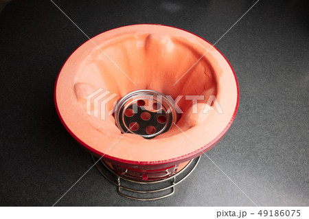 卓上七輪 炭火焼・バーベキュー・宅飲み・網焼き・焼鳥・焼肉 卓上七輪 炭火焼・バーベキュー・宅飲み・網焼き・焼鳥・焼肉 49186075