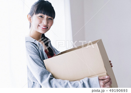 女性　新生活 49190693