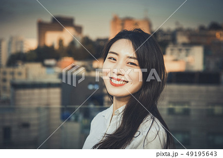 女性 女 女の子 49195643