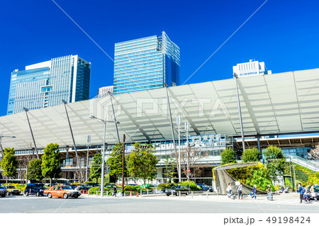 東京駅 八重洲口 駅前風景 東京駅 八重洲口 駅前風景 49198424