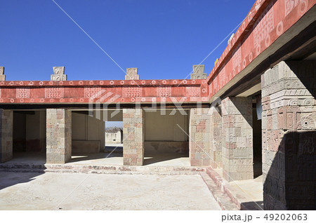 テオティワカン遺跡　ケツァルパパロトルの宮殿（メキシコ） 49202063