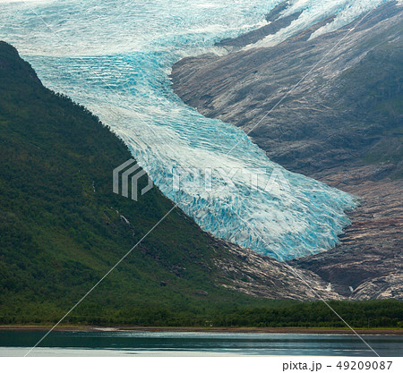 Lake Svartisvatnet and Svartisen Glacier, Norway Lake Svartisvatnet and Svartisen Glacier, Norway 49209087