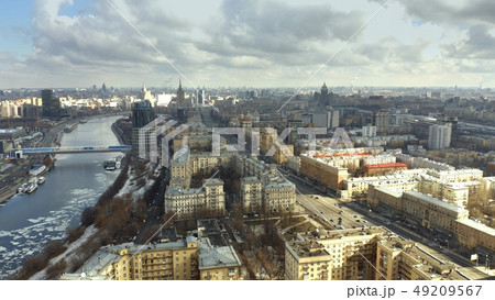 Aerial view of the Moscow river and Kutuzovsky Prospekt, a major radial avenue in Moscow. Russia Aerial view of the Moscow river and Kutuzovsky Prospekt, a major radial avenue in Moscow. Russia 49209567
