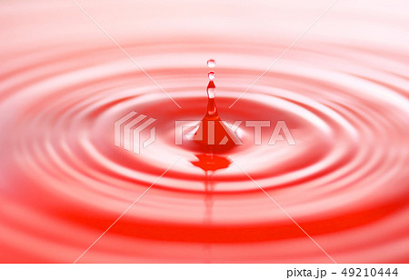 水滴/赤 49210444