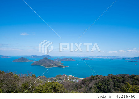 瀬戸内海　島々　紫雲出山から瀬戸大橋の方面を撮影(香川県三豊市) 49216760