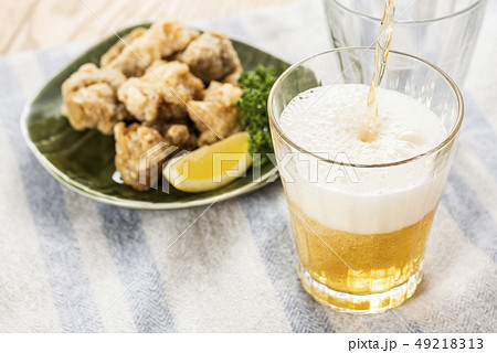 ノンアルコールビールと唐揚げ 49218313