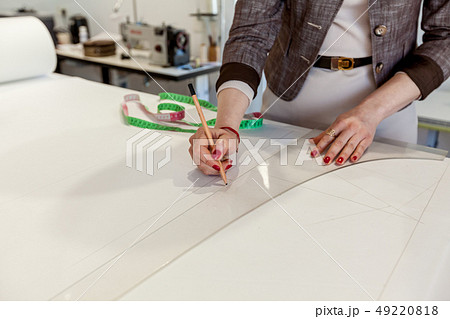 cloth, hands, sewing, design 49220818