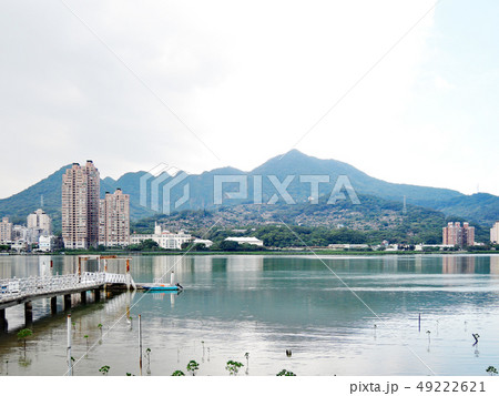 台湾 淡水と観音山(淡水富士) 台湾 淡水と観音山(淡水富士) 49222621