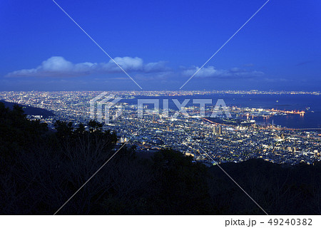 掬星台から見た神戸の夜景（兵庫県神戸市） 49240382