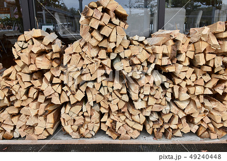 キャンプ用薪 49240448