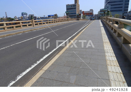 島根県松江市大橋北詰付近から南詰方面を見る 島根県松江市大橋北詰付近から南詰方面を見る 49241928