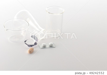 薬　新薬　研究　薬学 49242552