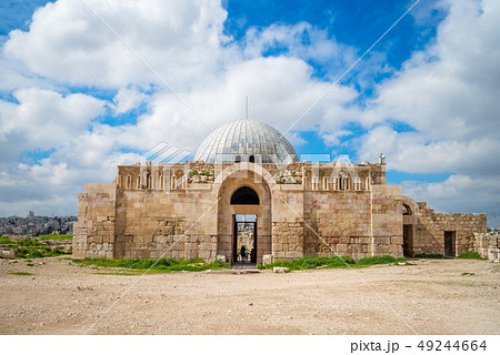 Umayyad Palace at  Citadel Hill of Amman, Jordan 49244664