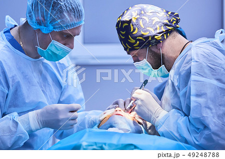 The operation on the eye. Cataract surgery The operation on the eye. Cataract surgery 49248788