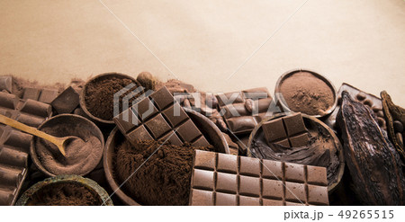 Chocolate bar, candy sweet, cacao beans and powder Chocolate bar, candy sweet, cacao beans and powder 49265515