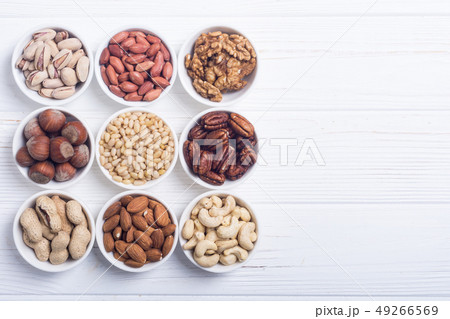 Mix of nuts 49266569