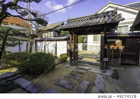 岡山　倉敷市玉島　玉島町並み保存地区　西爽亭　御成門 49274528