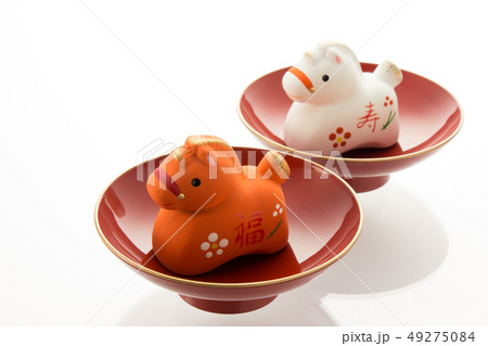 馬 ウマ 午年 年賀素材 49275084